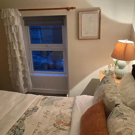 Vakantiehuis Town House 4 Bed *