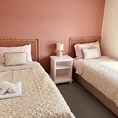 Vakantiehuis Town House 4 Bed Cashel (Tipperary)