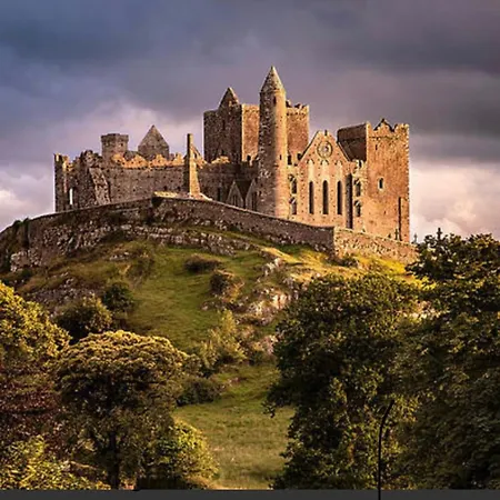 Town House 4 Bed Vakantiehuis Cashel (Tipperary)