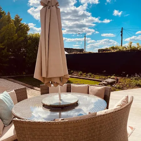 Town House 4 Bed